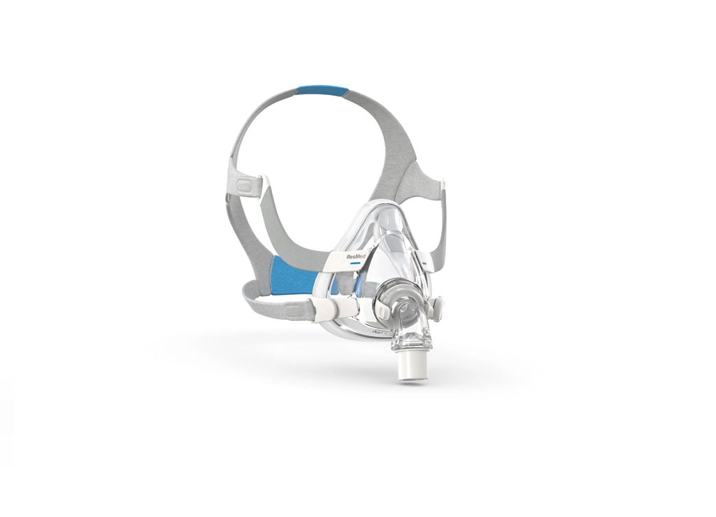 Mascarilla AirFit F20 con detalles de la marca ResMed sobre fondo blanco