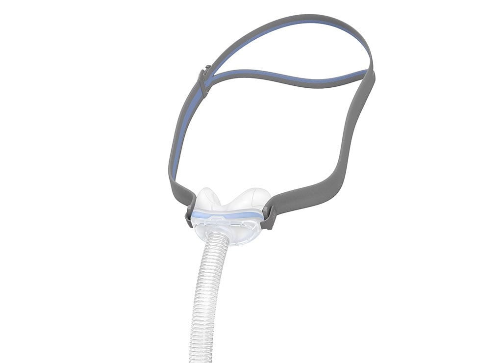 Mascarilla ResMed AirFit N30 sobre fondo blanco
