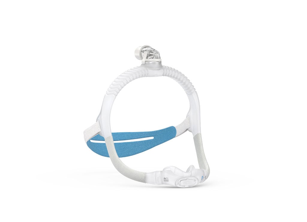La mascarilla AirFit N30i de ResMed vista en detalle, blanca con detalles en azul