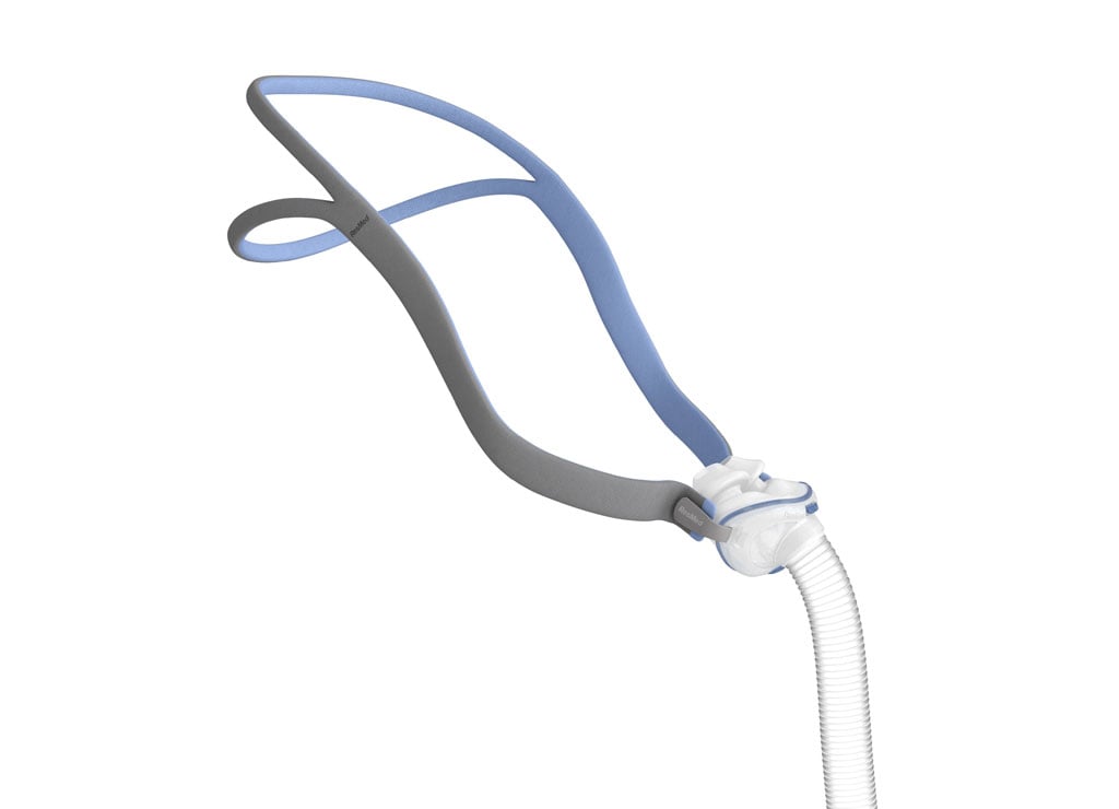 Mascarilla AirFit P10 de la marca ResMed destacada sobre fondo blanco, imagen lateral
