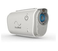Dispositivo AirMini ResMed sobre fondo blanco con detalles frontales